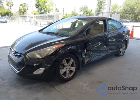 2013 Hyundai Elantra Gls z USA, uszkodzony, nr VIN KMHDH4AE9DU664481